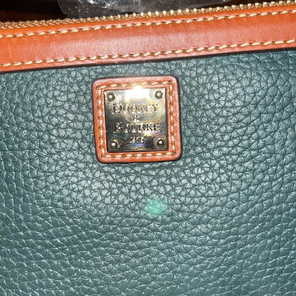 COPY - Dooney & Bourke Wristlet - Picture 2 of 4